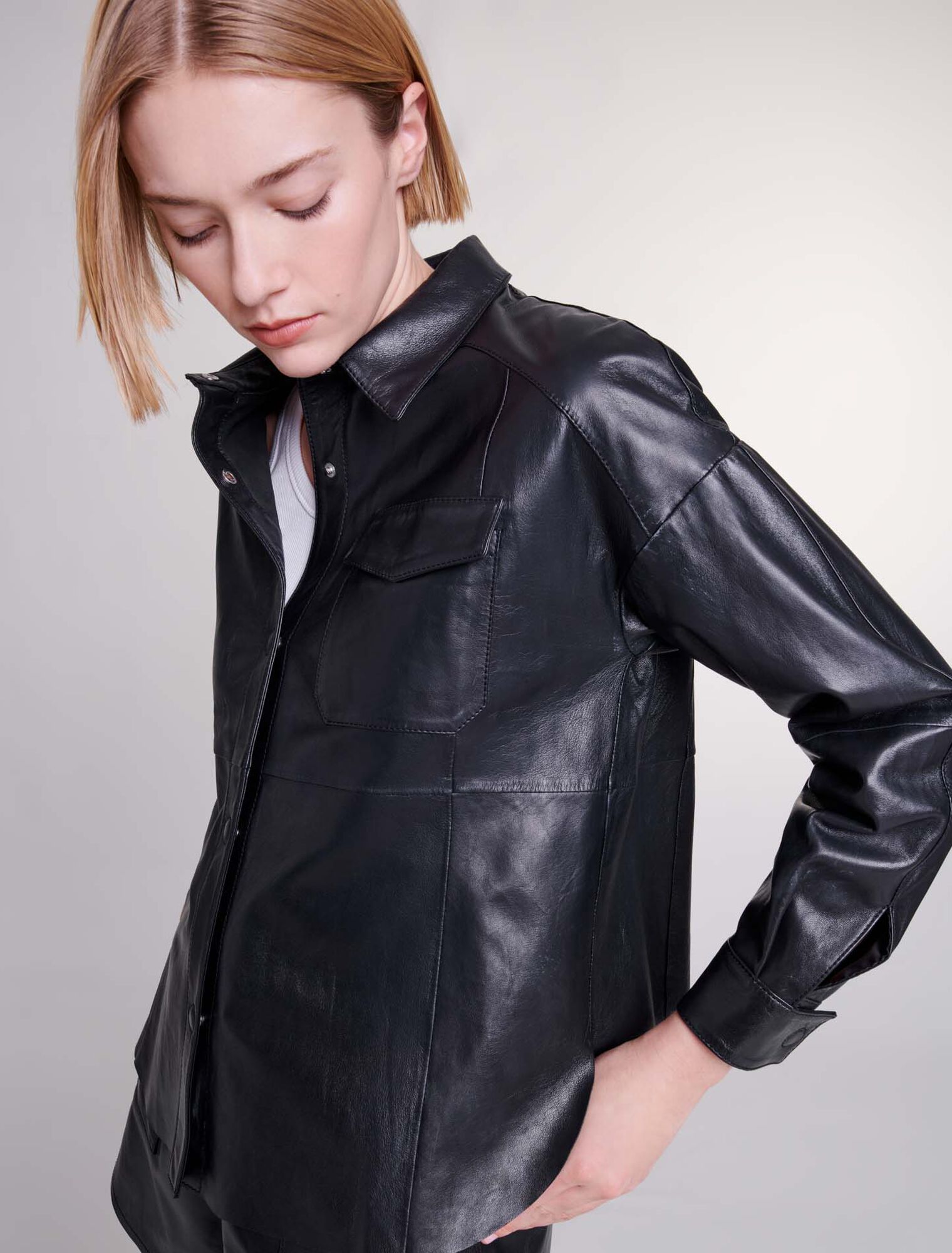 Chemise en cuir