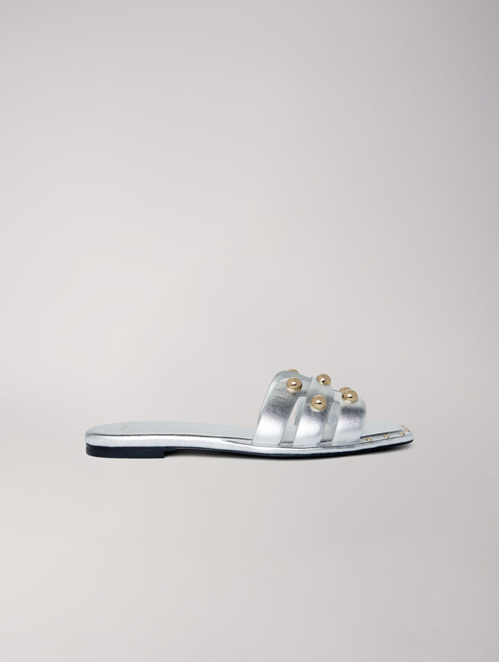 Mules en cuir ornées de studs
