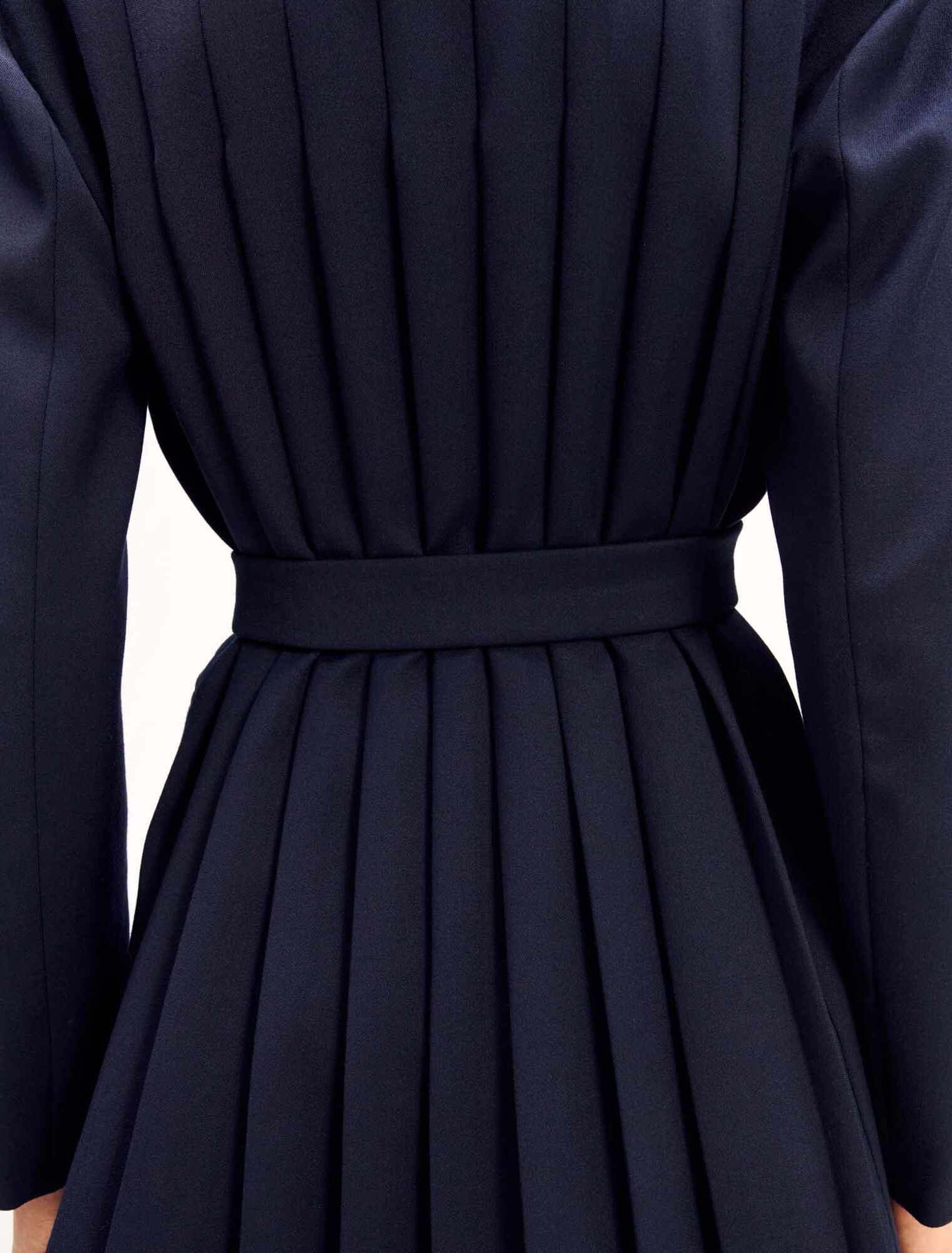 Veste tailleur avec dos plissé