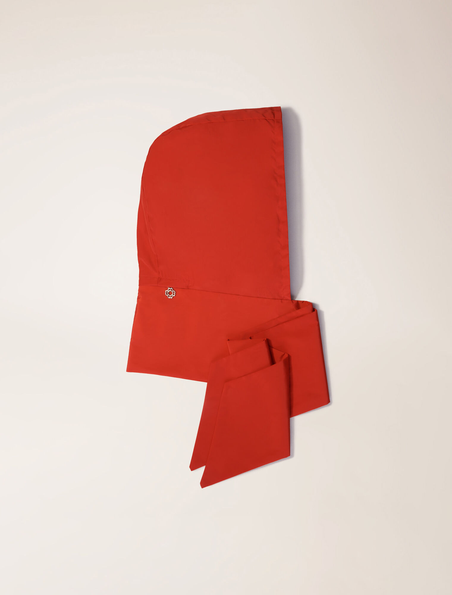 Capuche écharpe rétractable