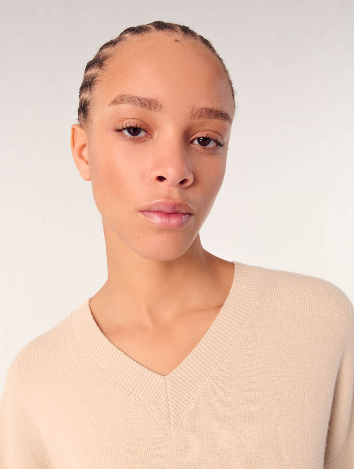 Pull col V en laine melangée