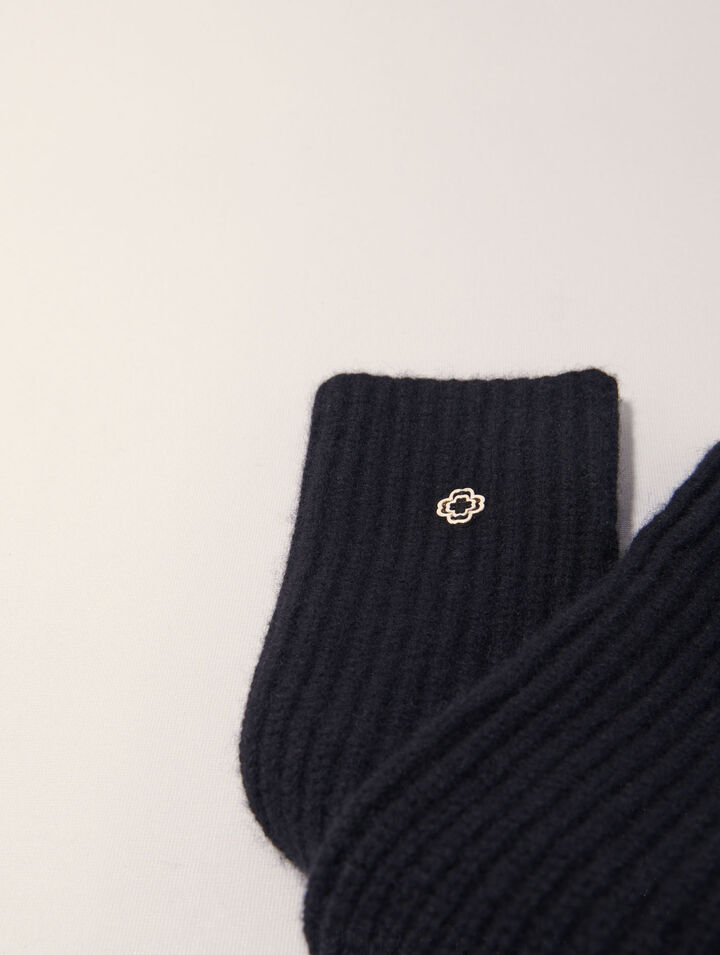 Wool and cashmere mittens