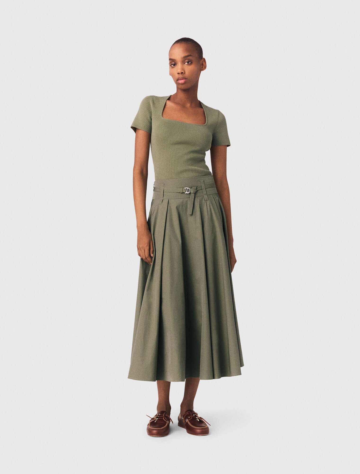 Pull cotel&eacute;e &agrave; encolure carr&eacute;e