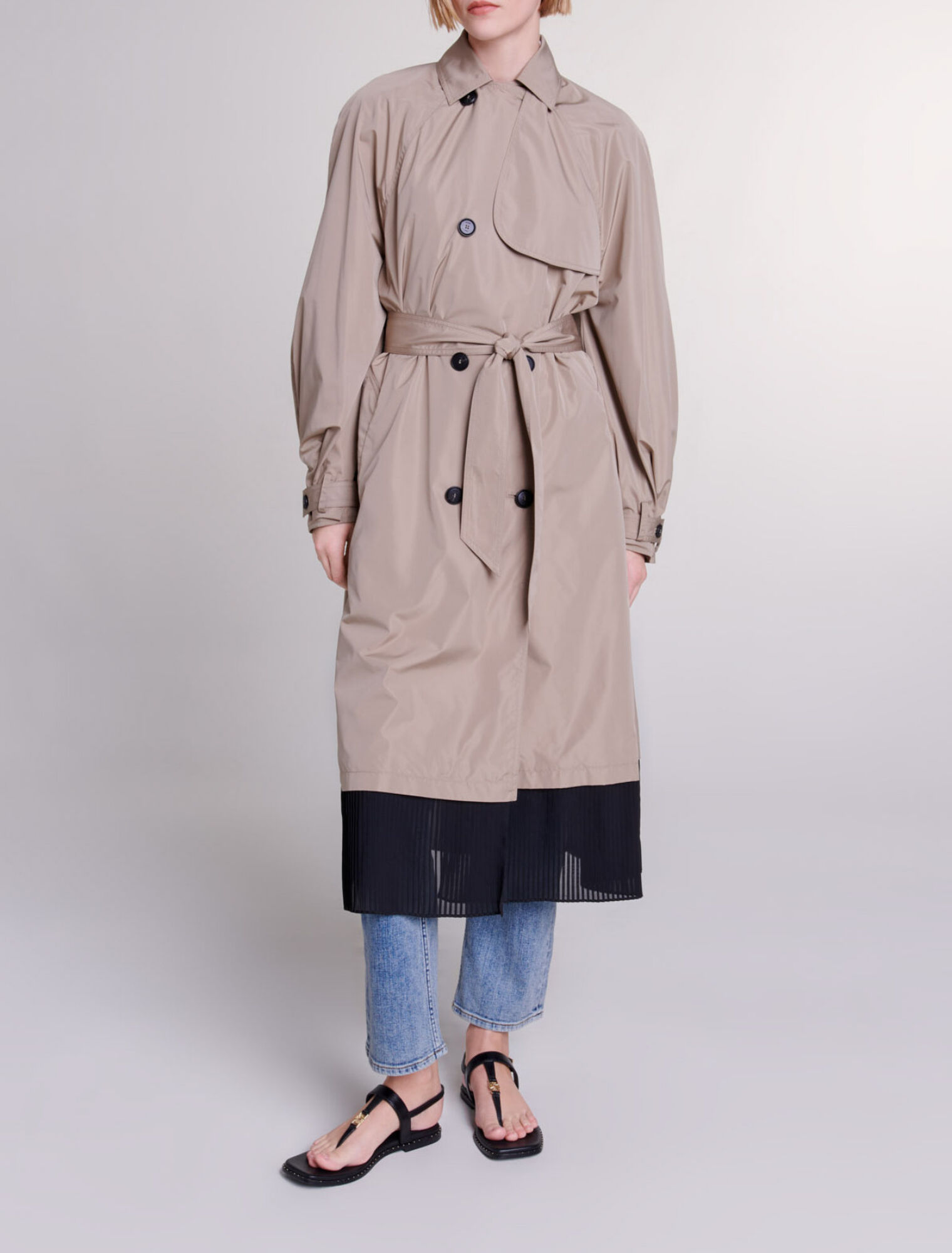 Contrast trench coat