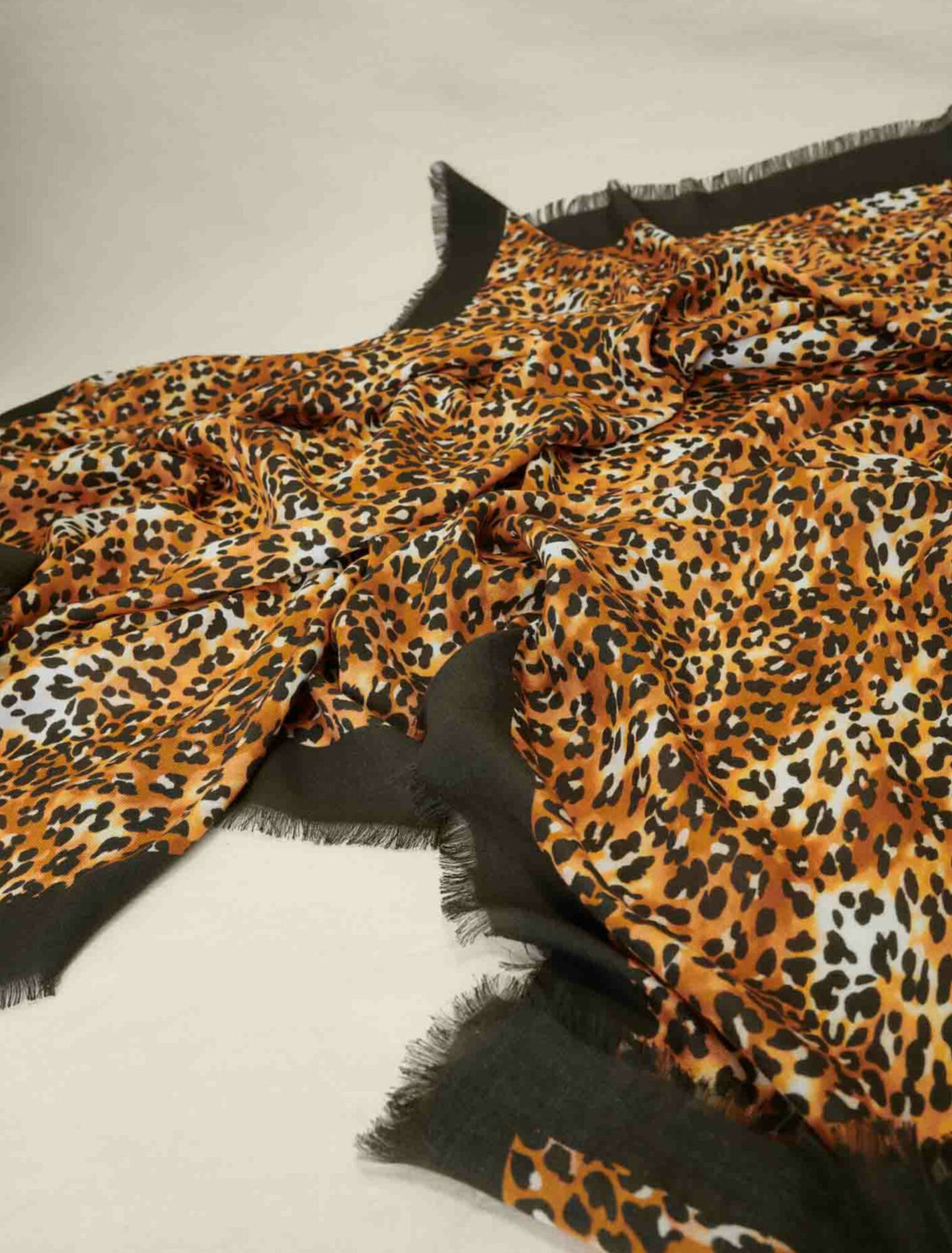 Leopard print scarf