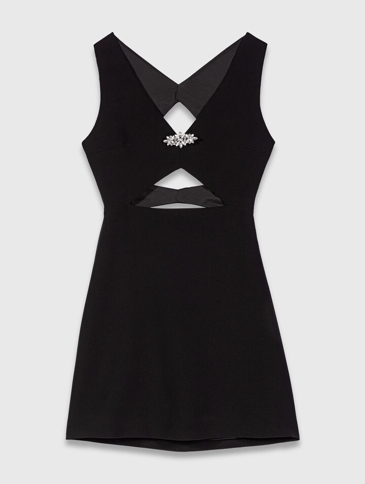 Robe courte avec bijou brodé