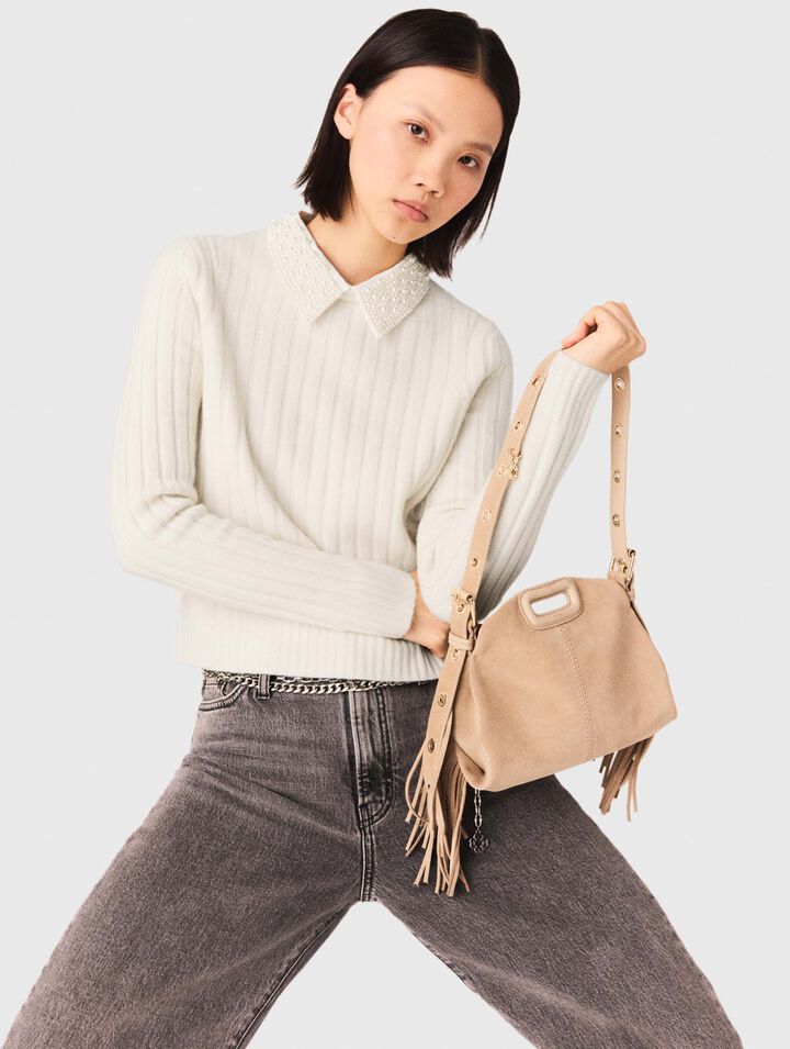 Pull cotelé avec col perlé