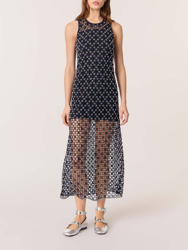 Robe longue en crochet avec perles