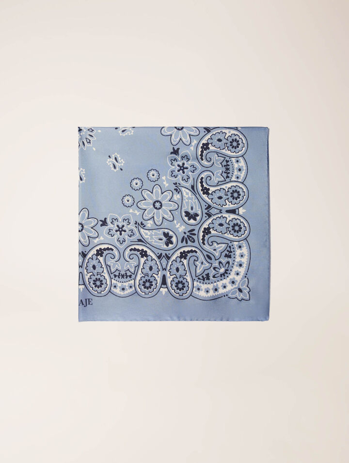 Foulard à imprimé bandana
