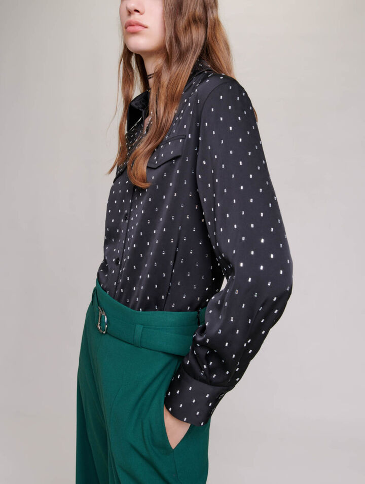 Chemise satinée à strass
