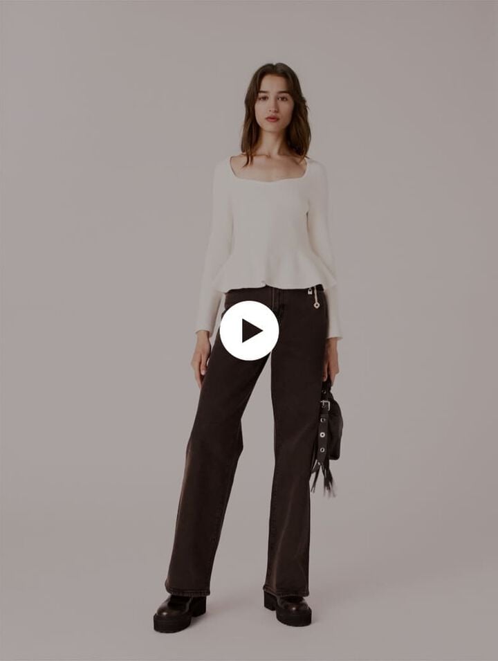 Jean bootcut avec cha&icirc;ne