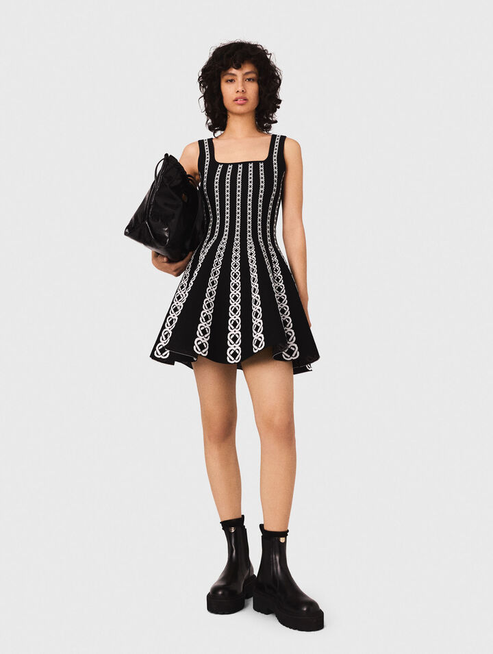 Robe courte en maille jacquard 