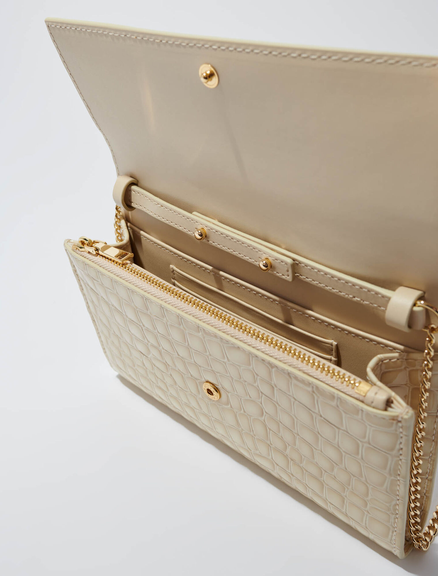 Pochette à chaîne en cuir glossy