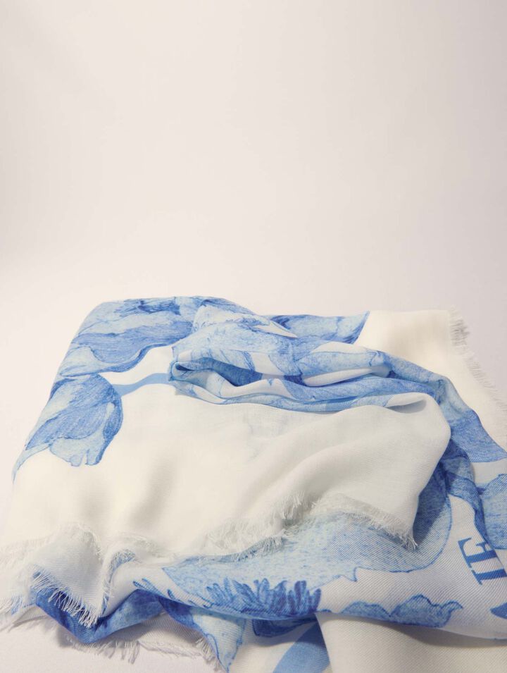 140x140 Watercolour theme shawl