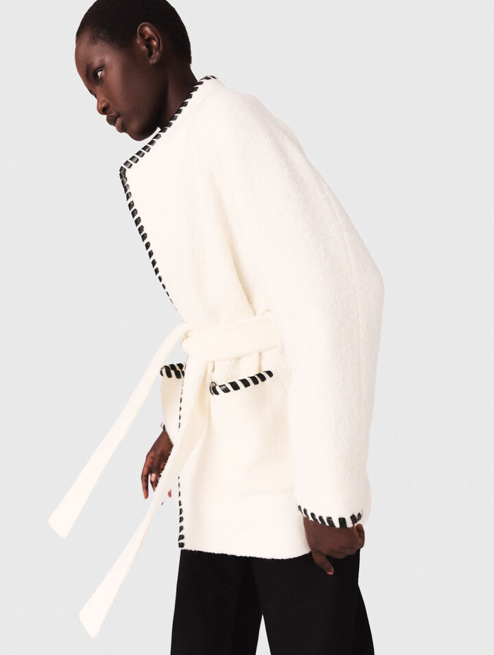 Manteau doublé avec ruban contrasté