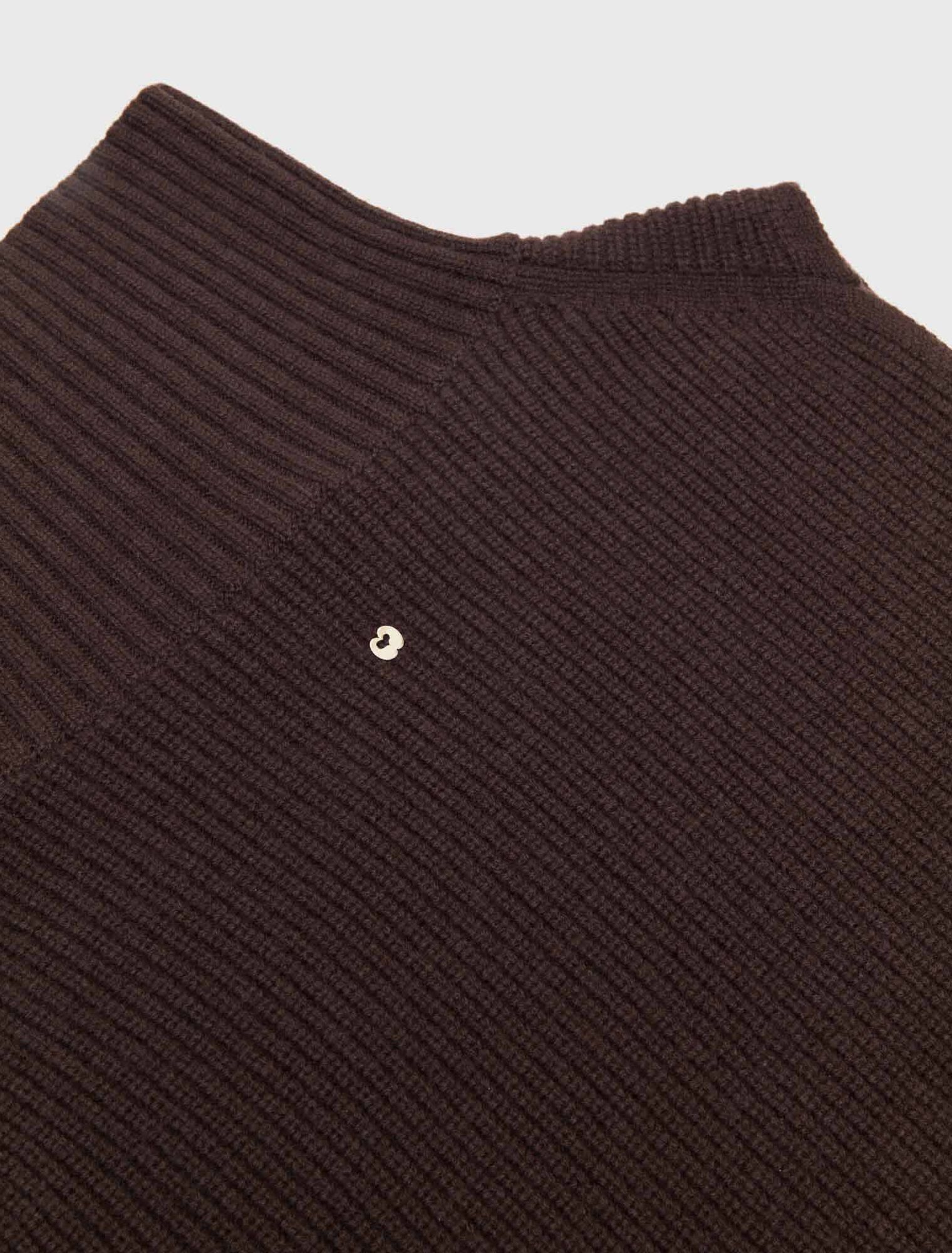 Wool and cashmere collar