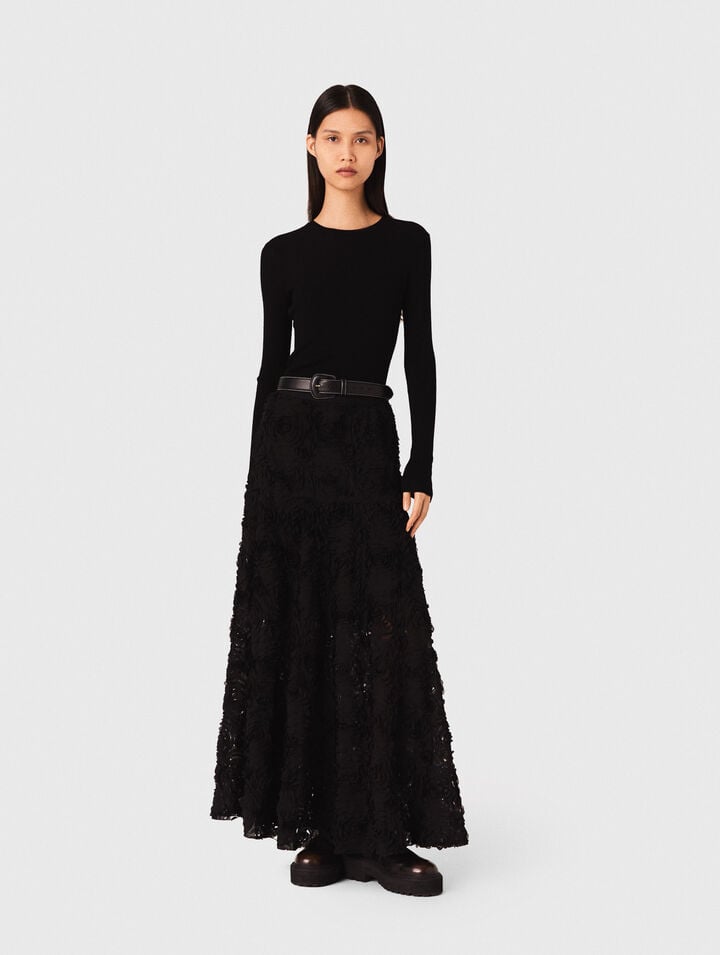 Long embroidered skirt