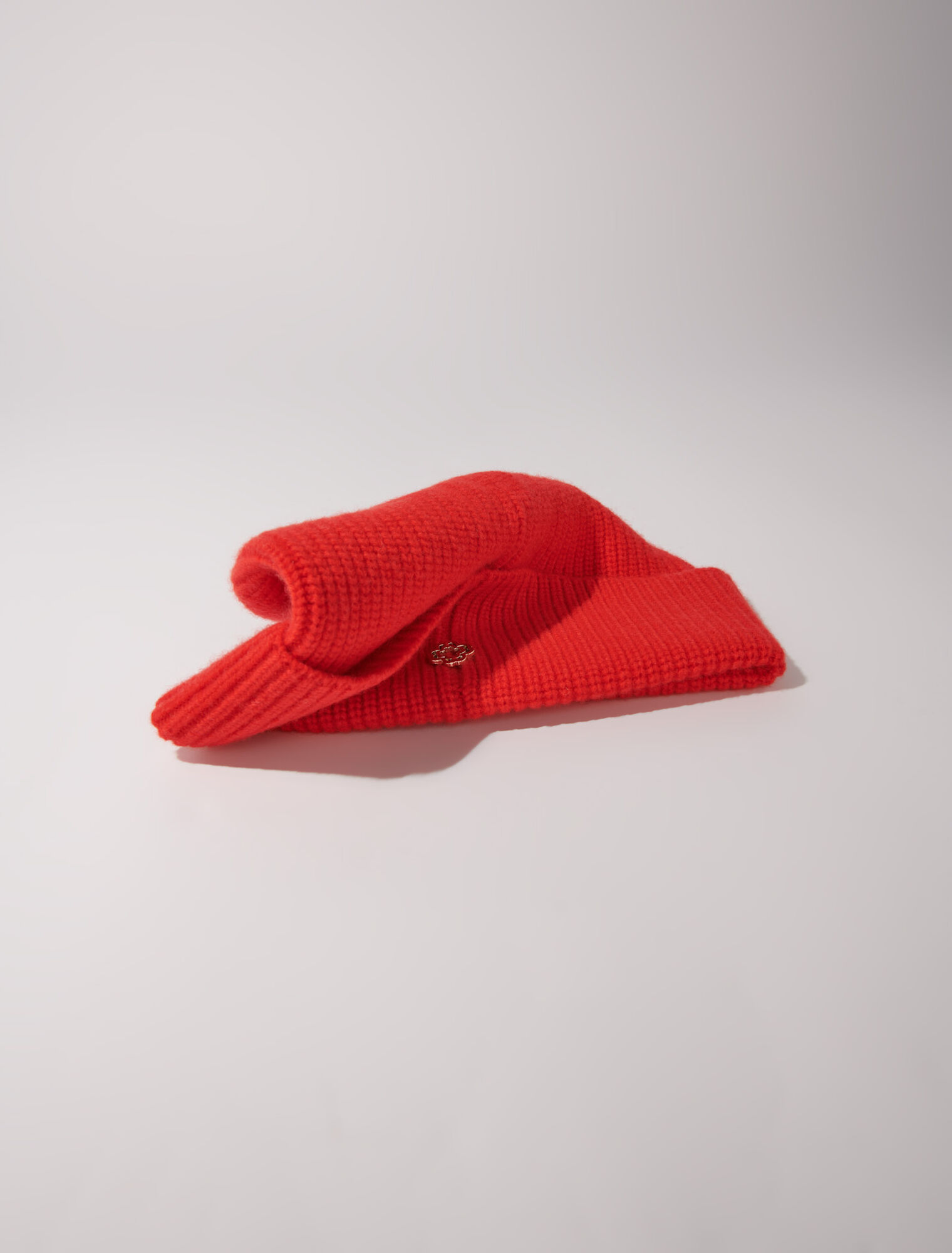 Wool and cashmere hat