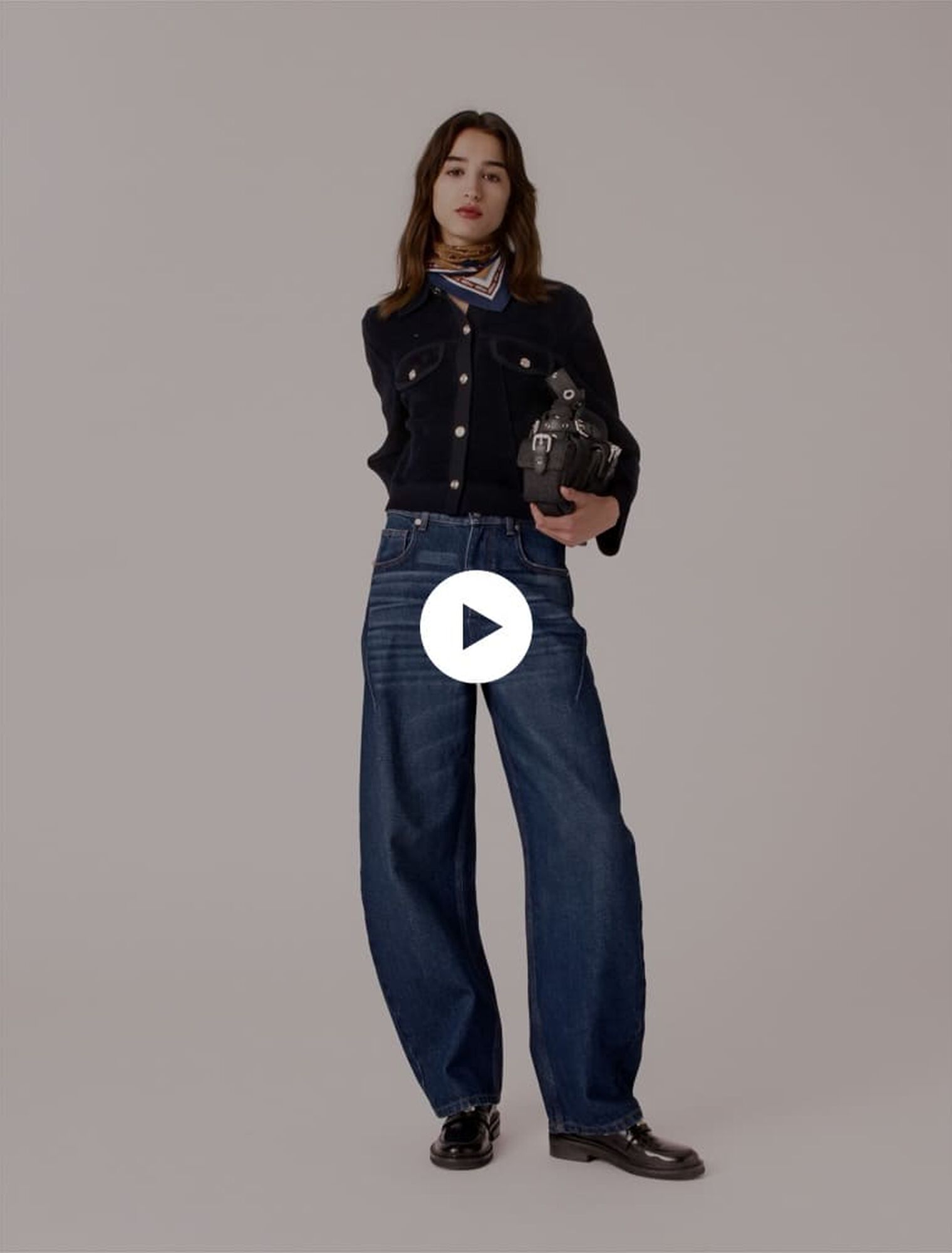 Cropped velvet jacket