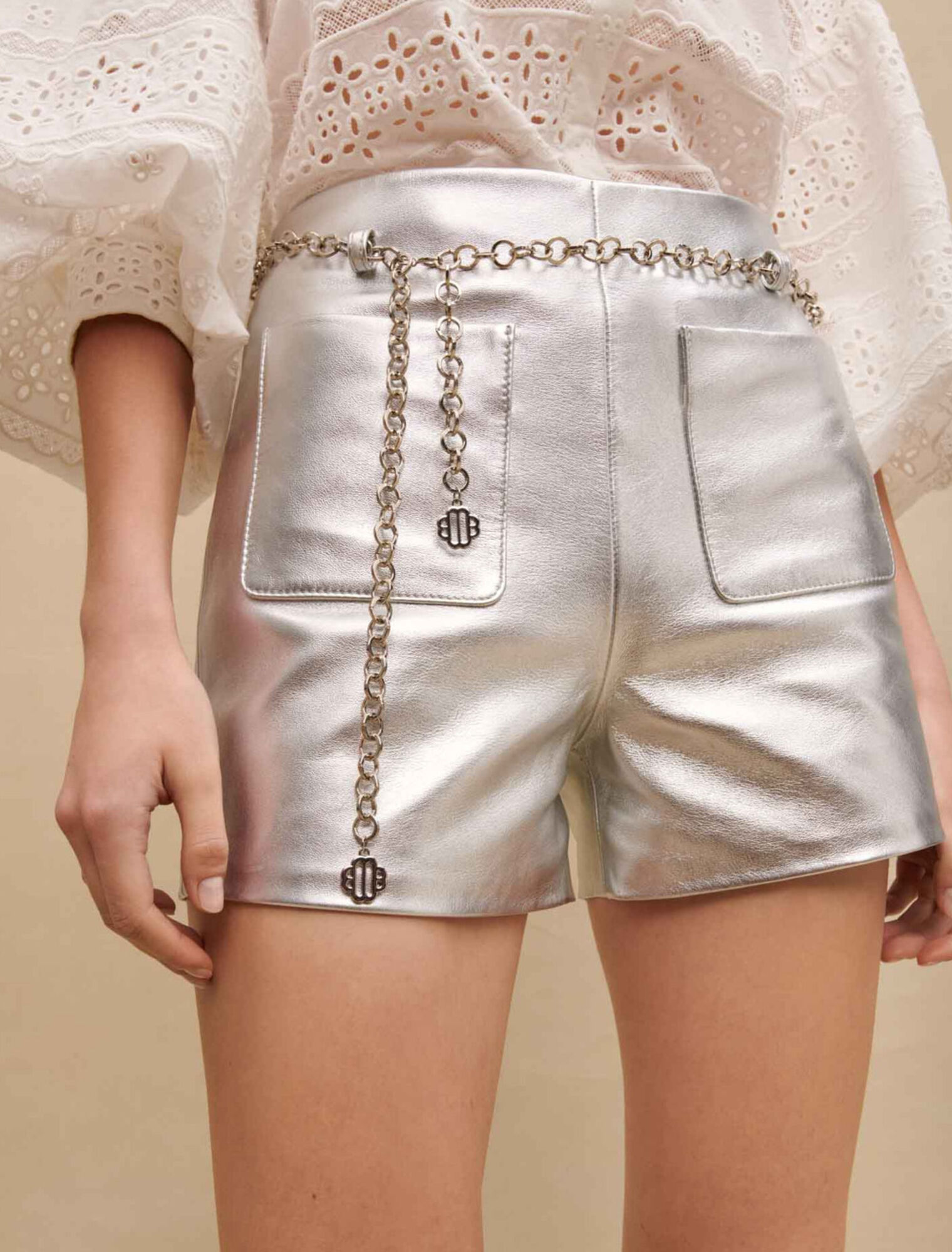 Short en cuir métallisé