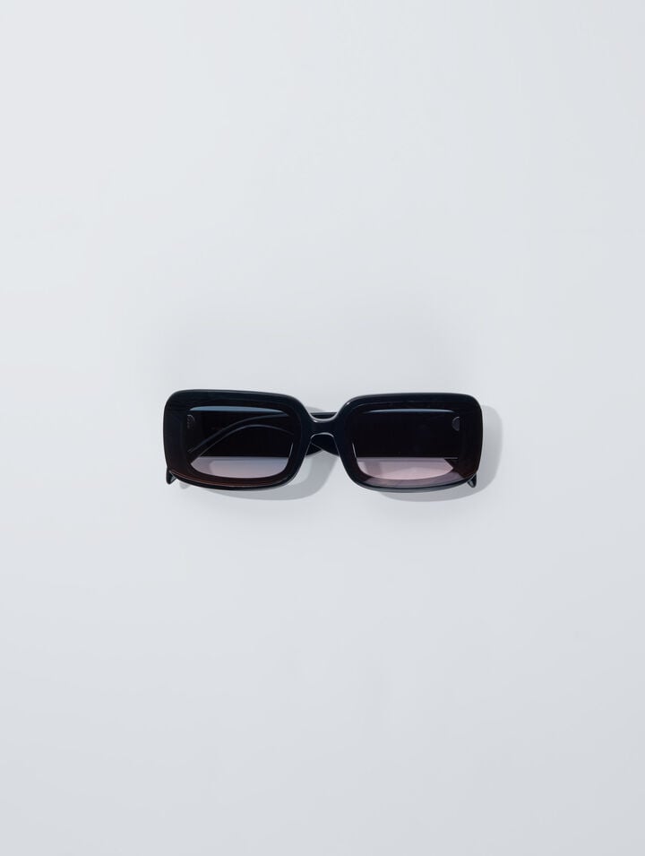 Acetate glasses with smoked lenses