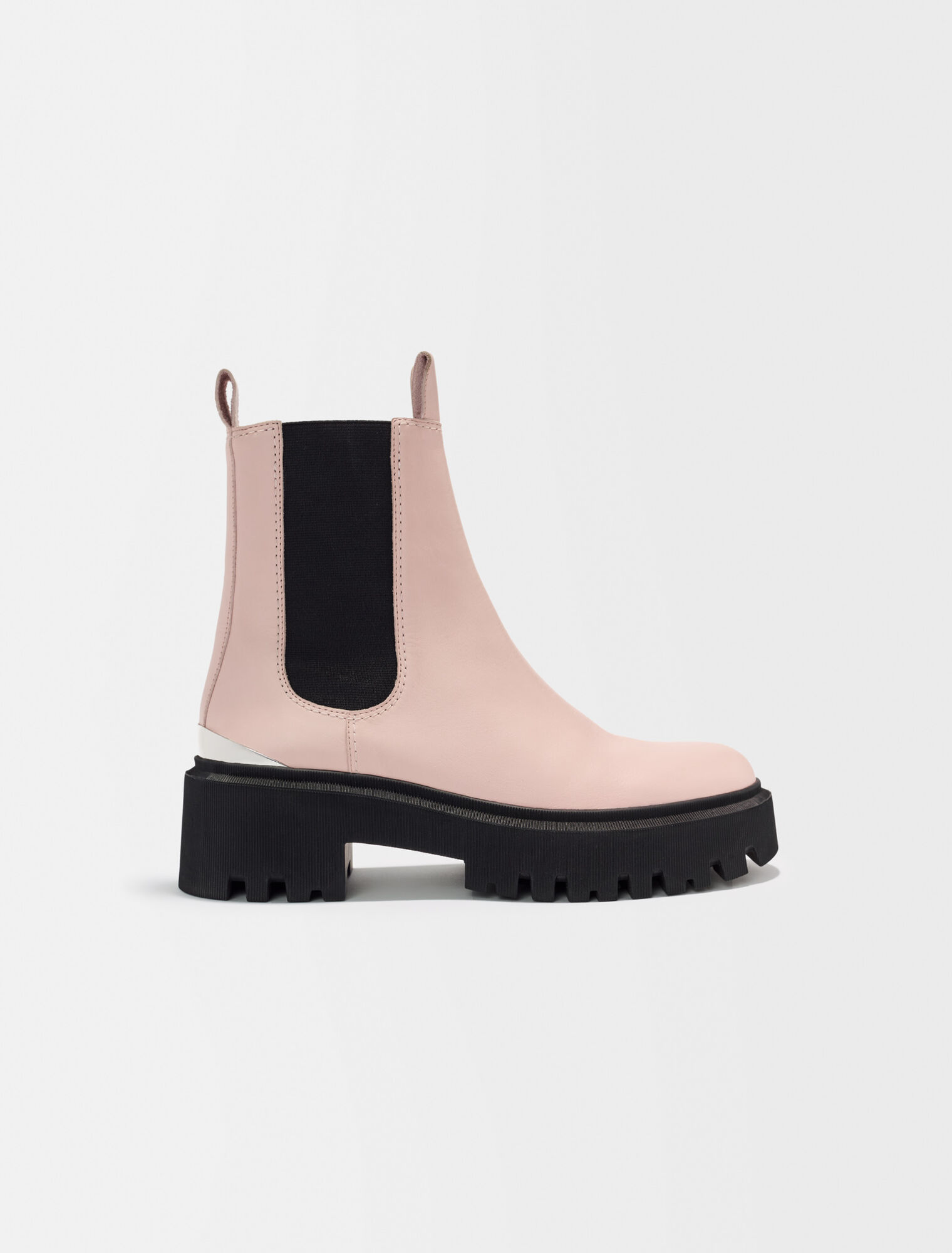 Platform Chelsea boots