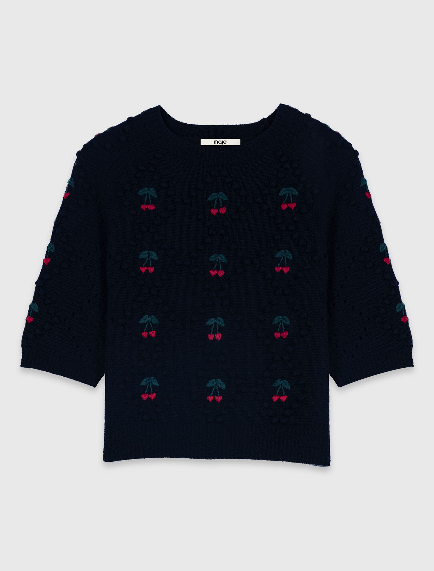 Pull avec cerises brod&eacute;es