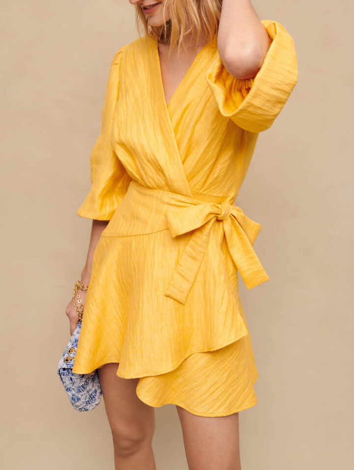 Wrap dress with tie