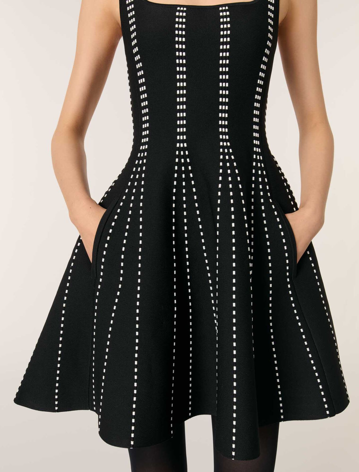 Short jacquard knit dress