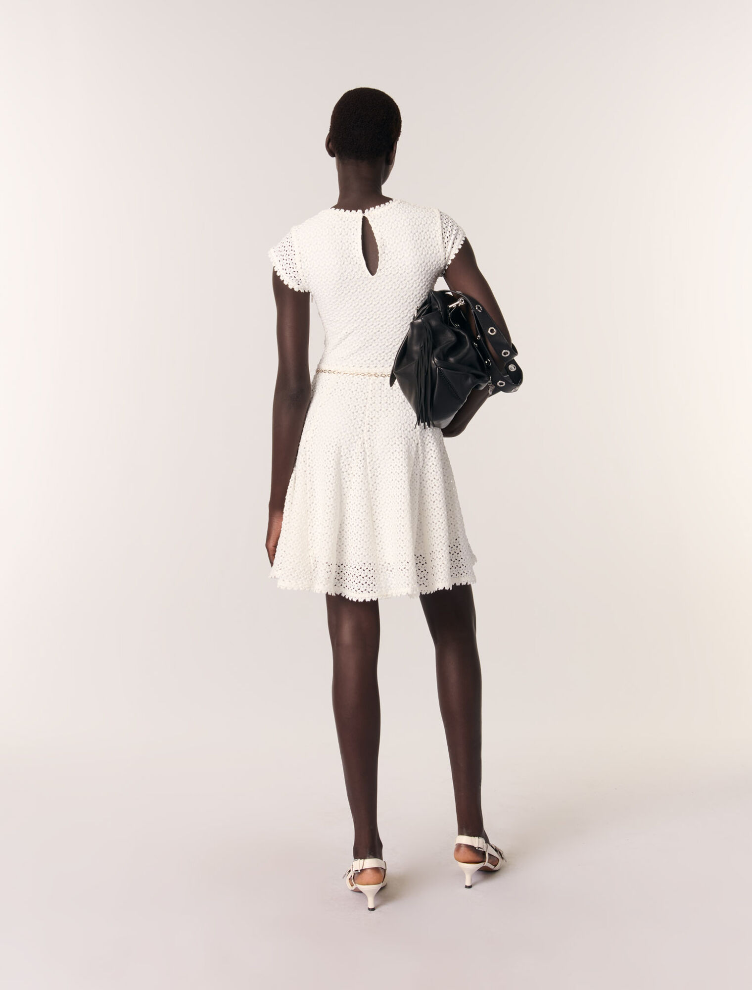 Robe courte en crochet