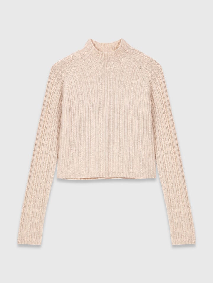 Cropped cable-knit jumper