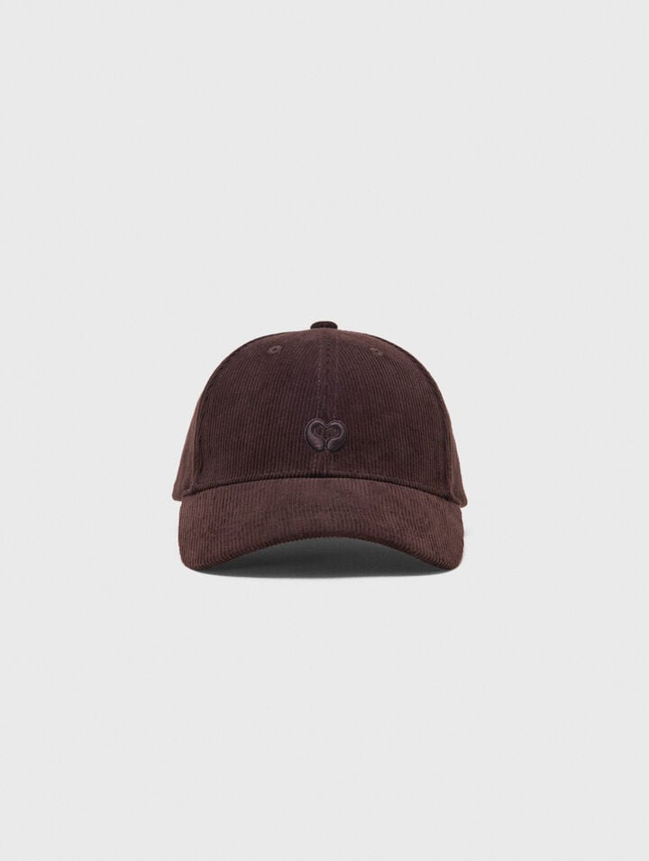 Casquette en velours c&ocirc;tel&eacute;
