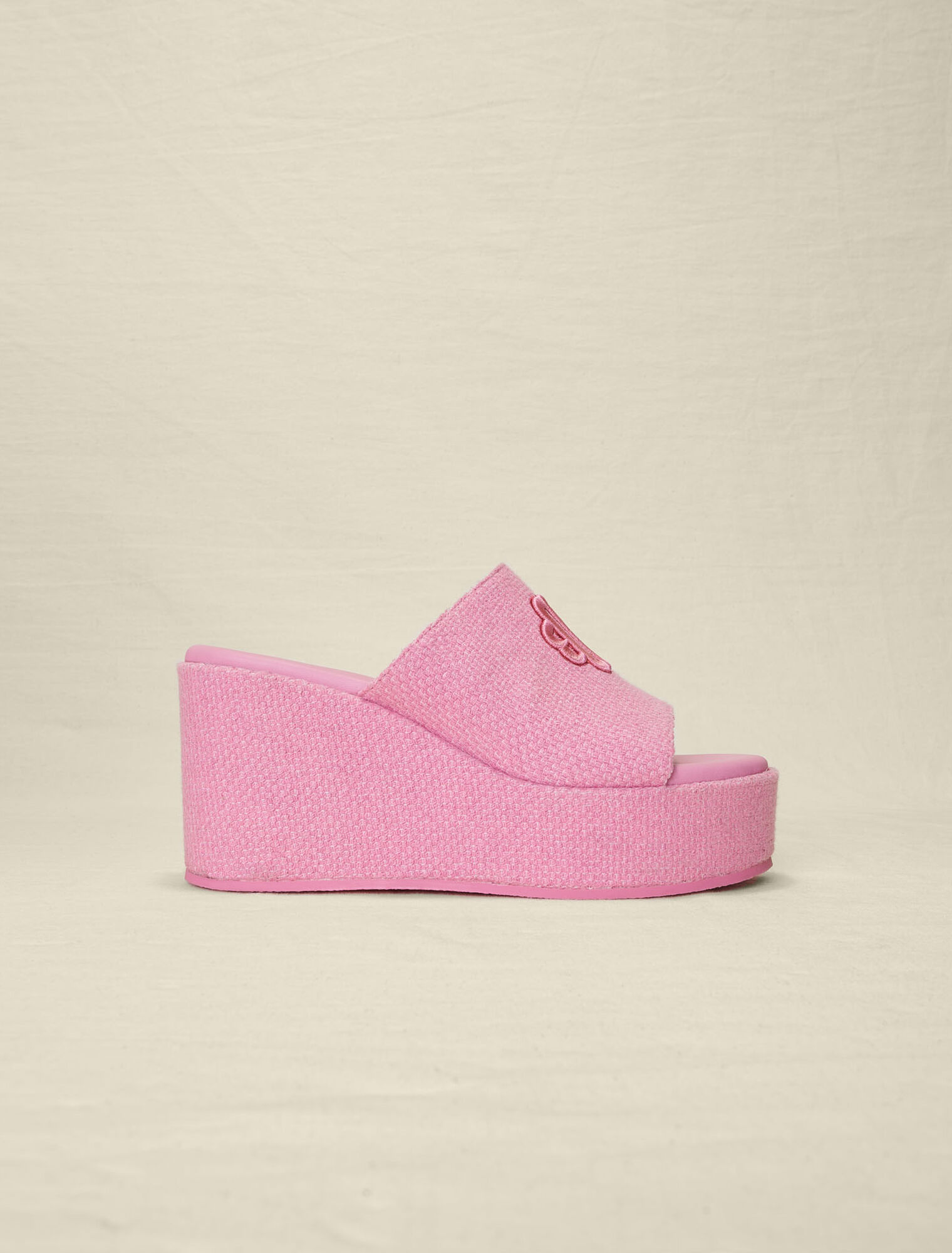 Platform sandals