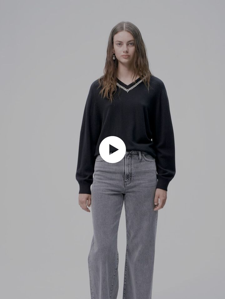 Knit jumper with rhinestone neck