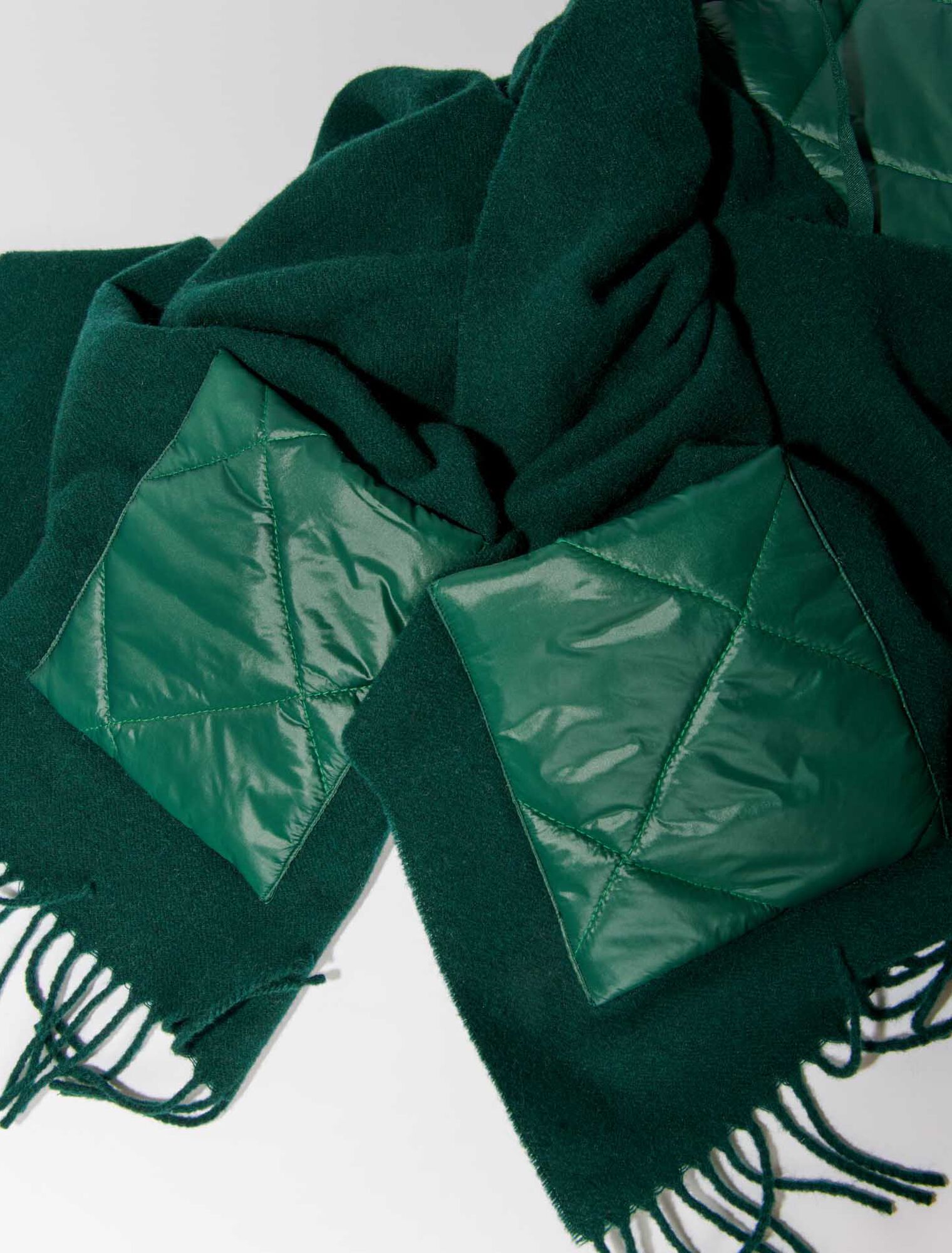 Poncho à capuche