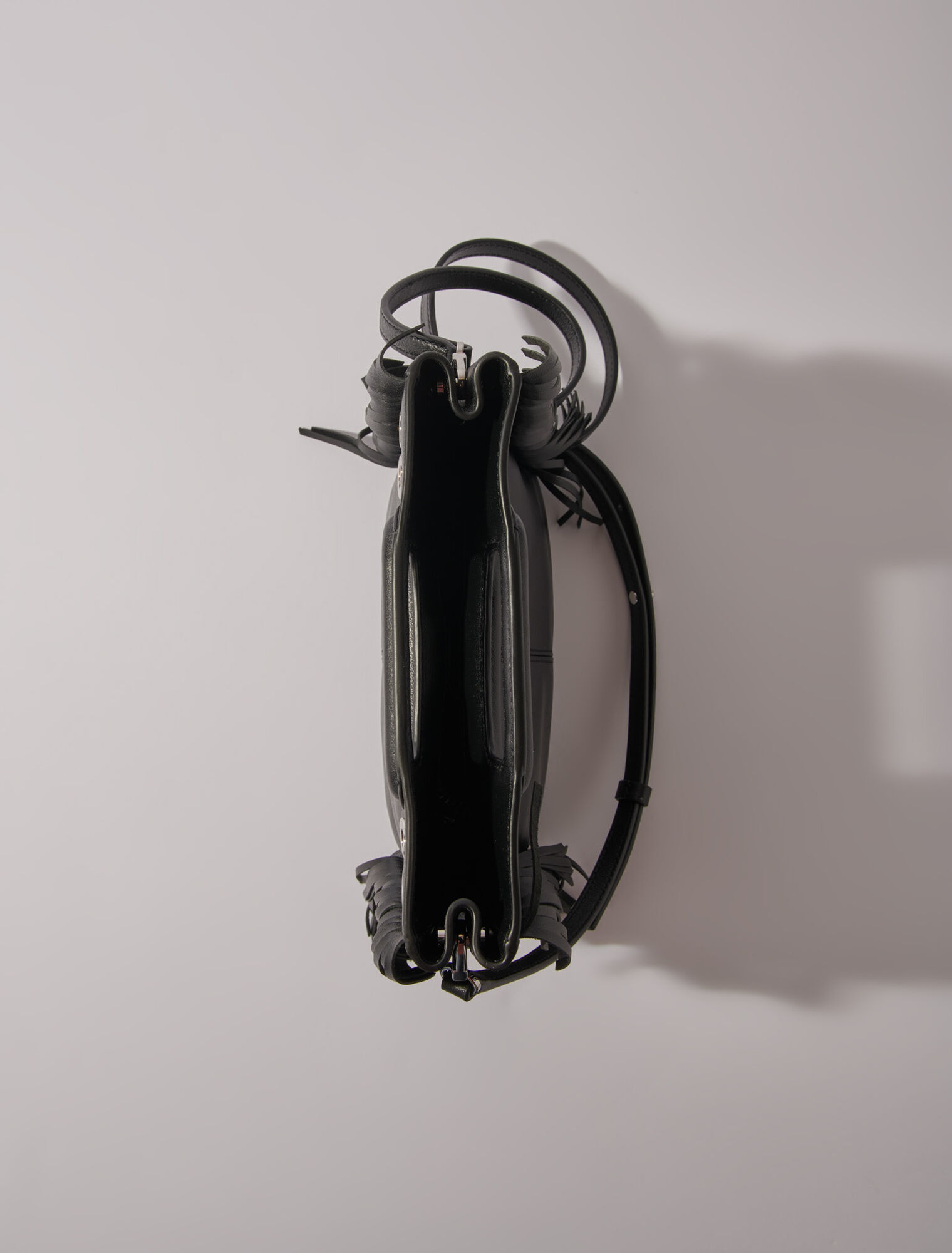Leather M bag with eyelets
