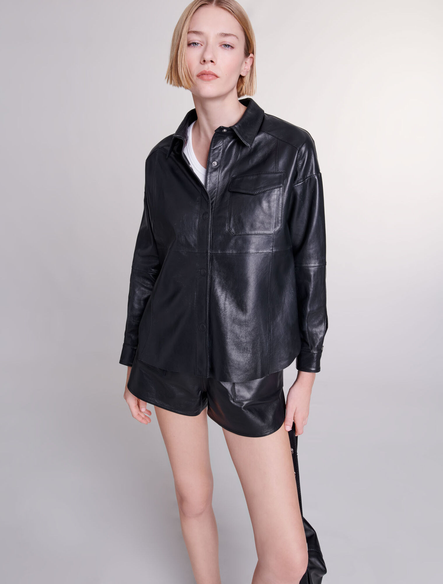 Chemise en cuir