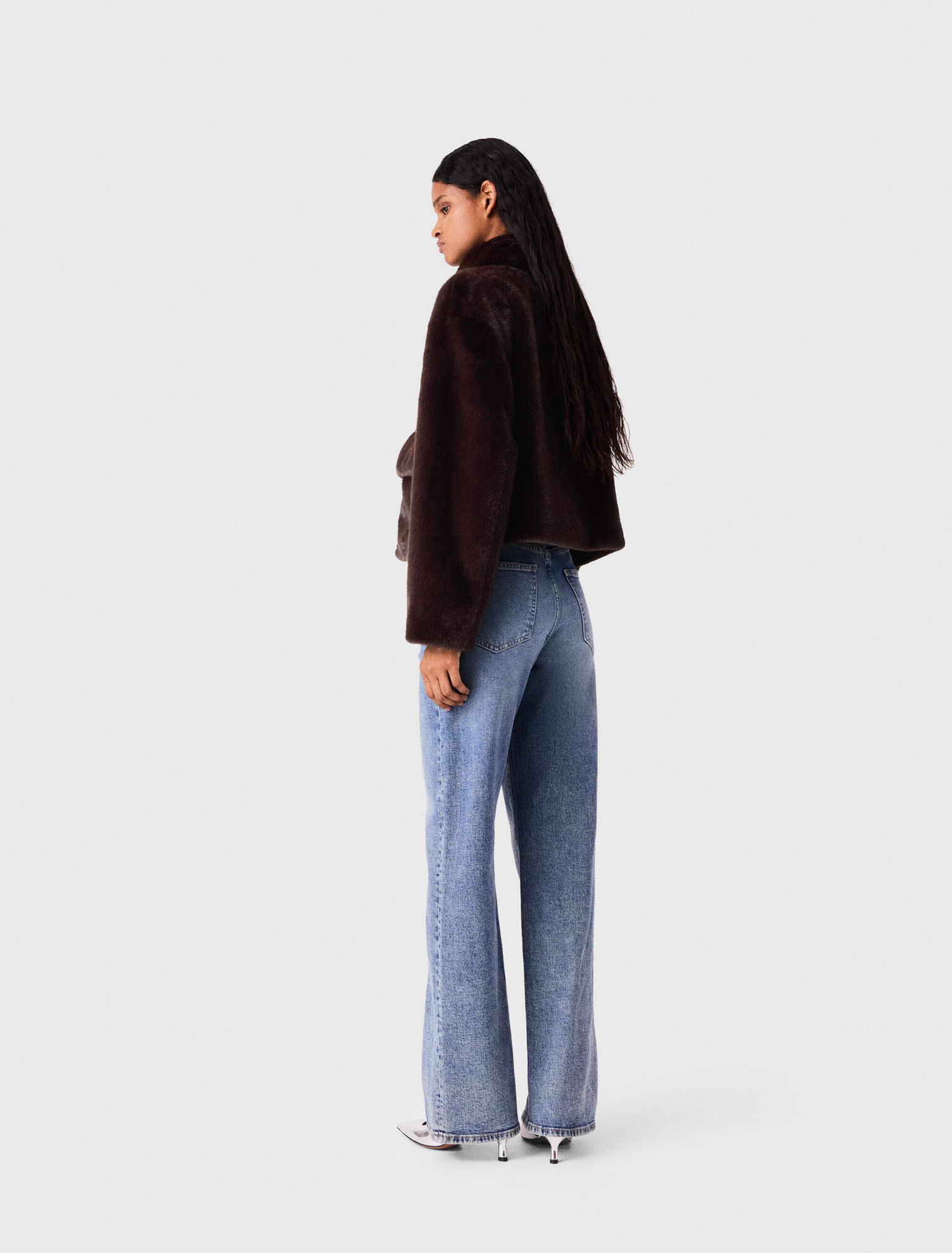 Short faux fur jacket
