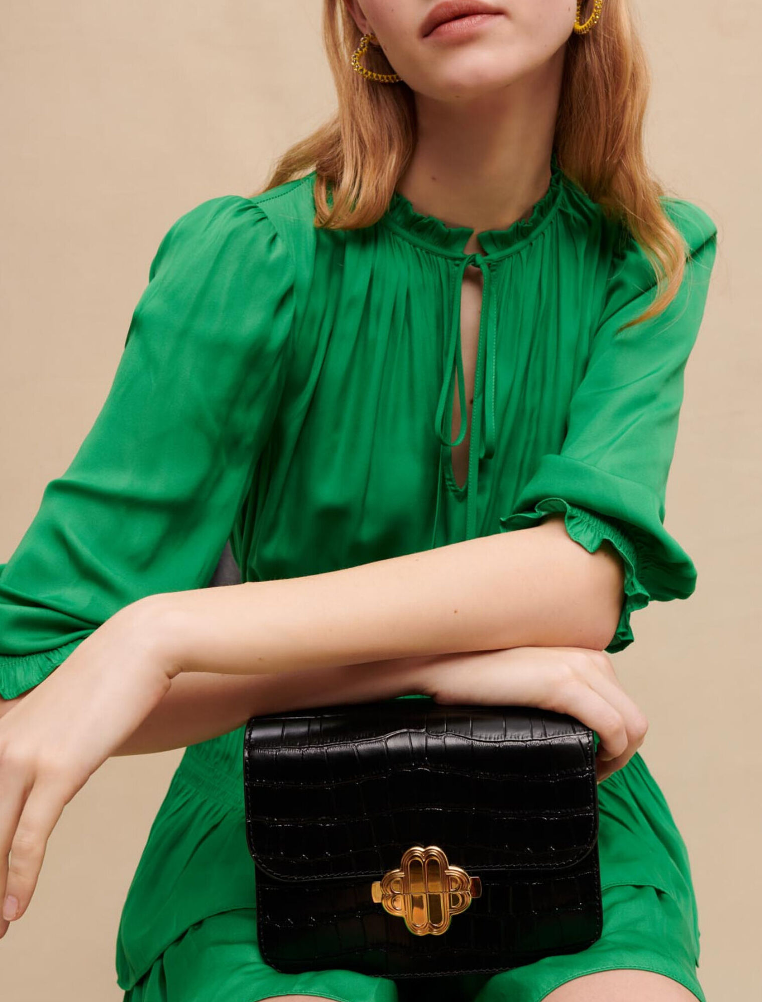 Robe courte à volants