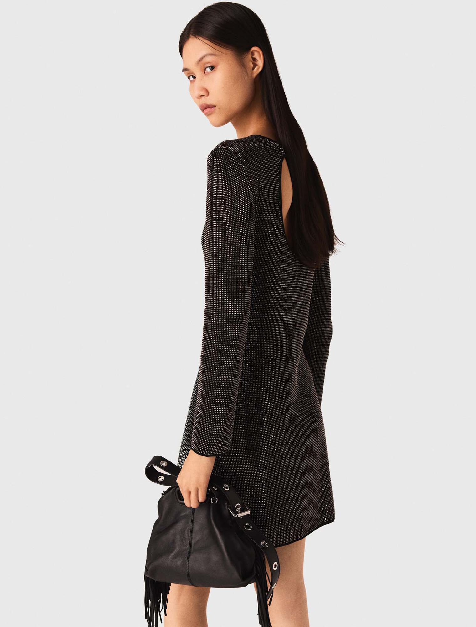 Robe courte en maille strassée