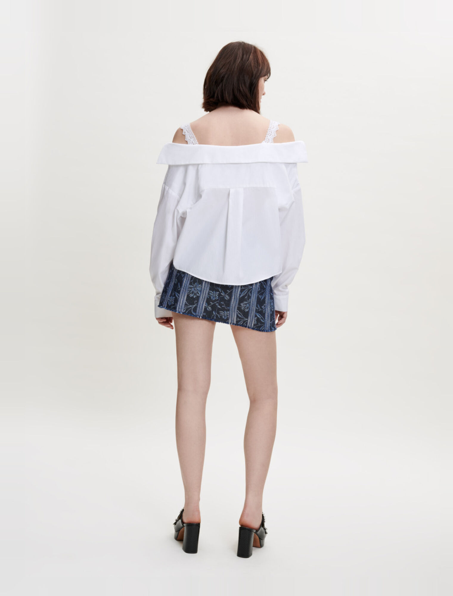 Chemise en trompe l'œil avec dentelles