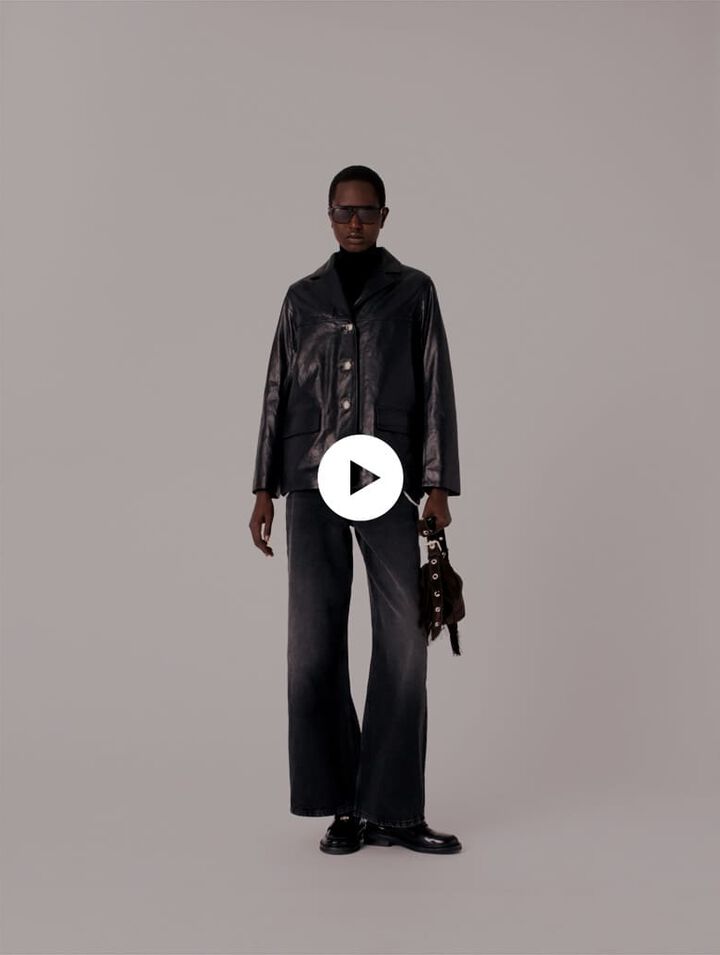 Veste en cuir avec boutons dorés
