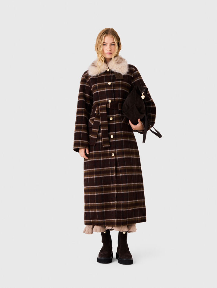 Long coat with faux fur collar