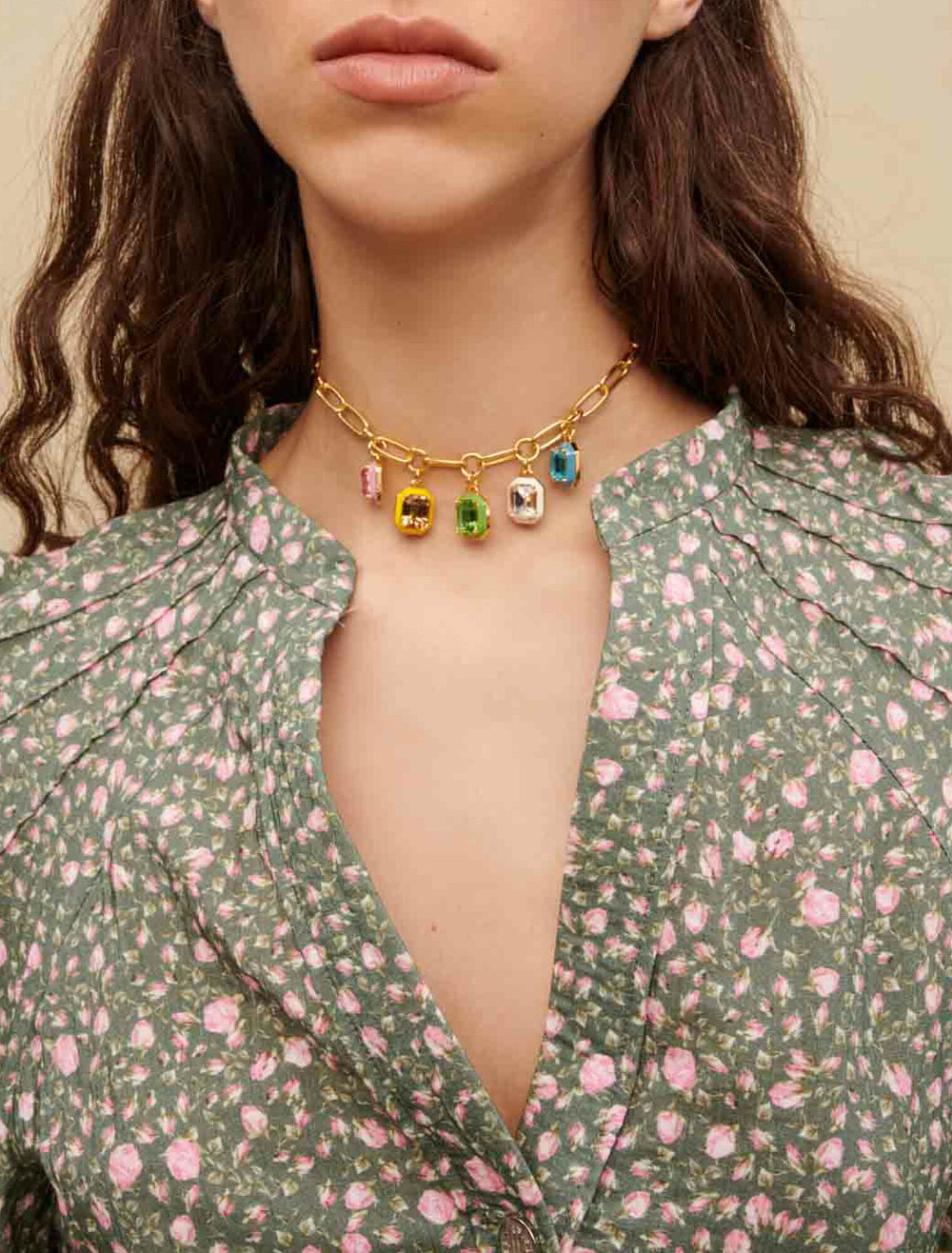Robe courte manches volumineuses