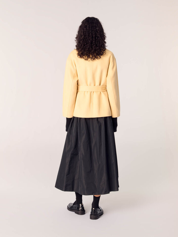 Manteau court double face ceinturé