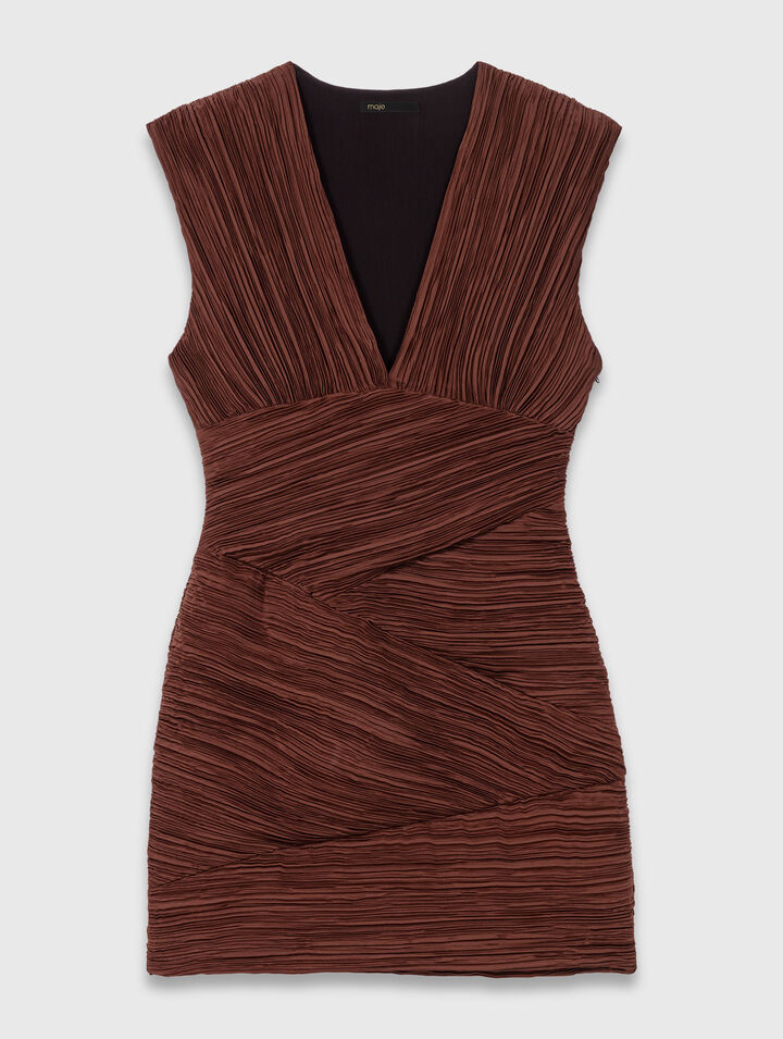 Short pleated dress