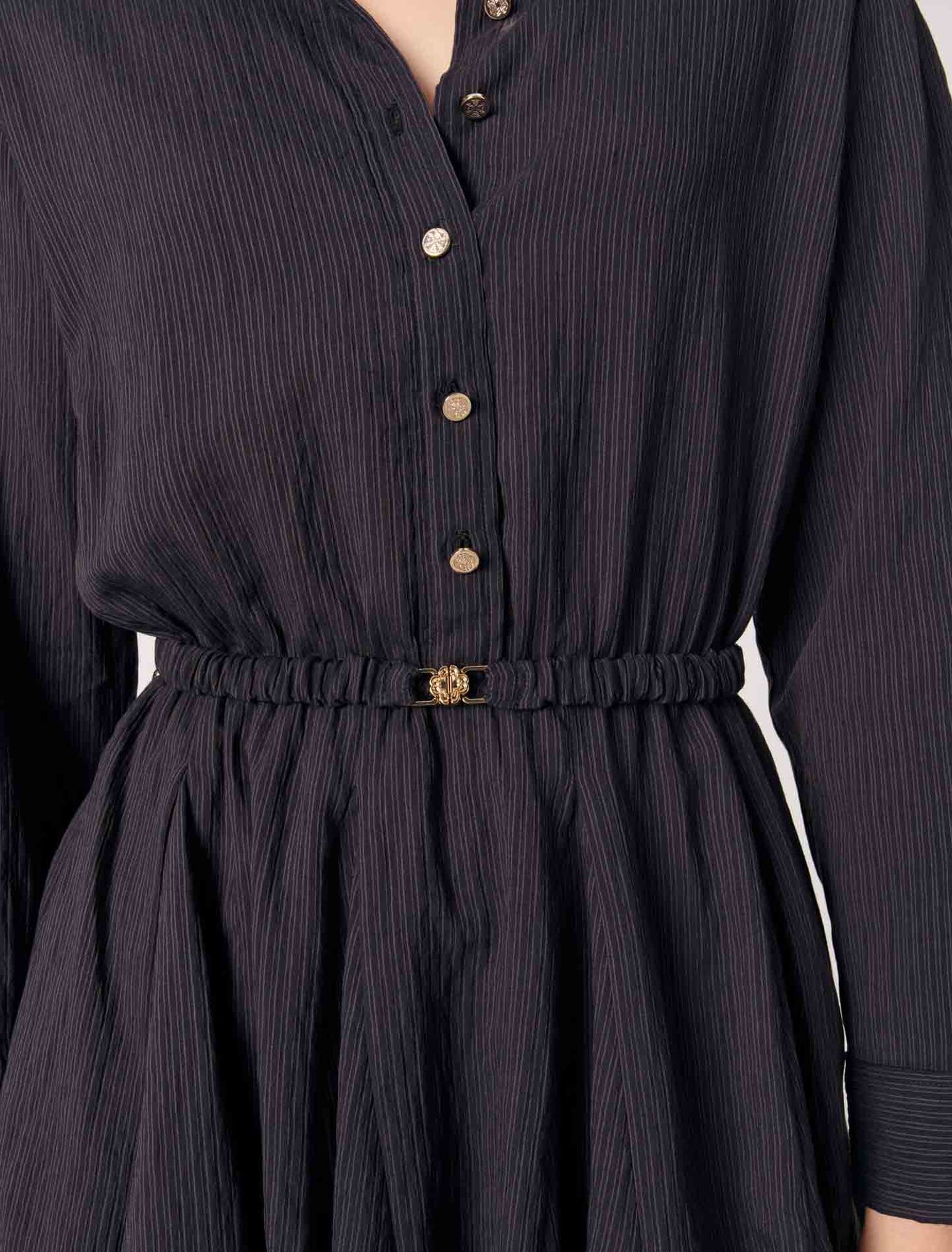 Robe courte en crêpe