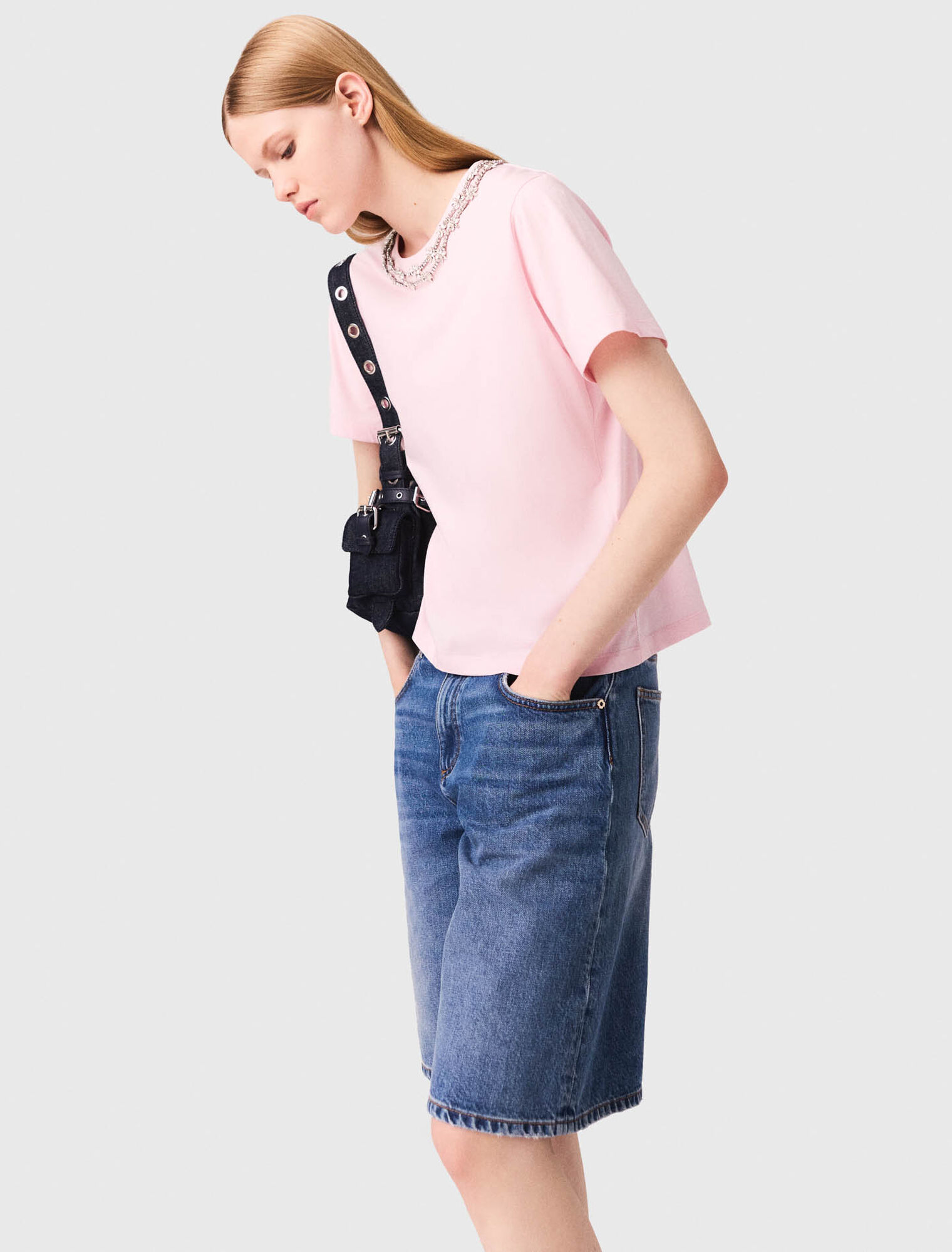 Tee-shirt manches courtes col bijou