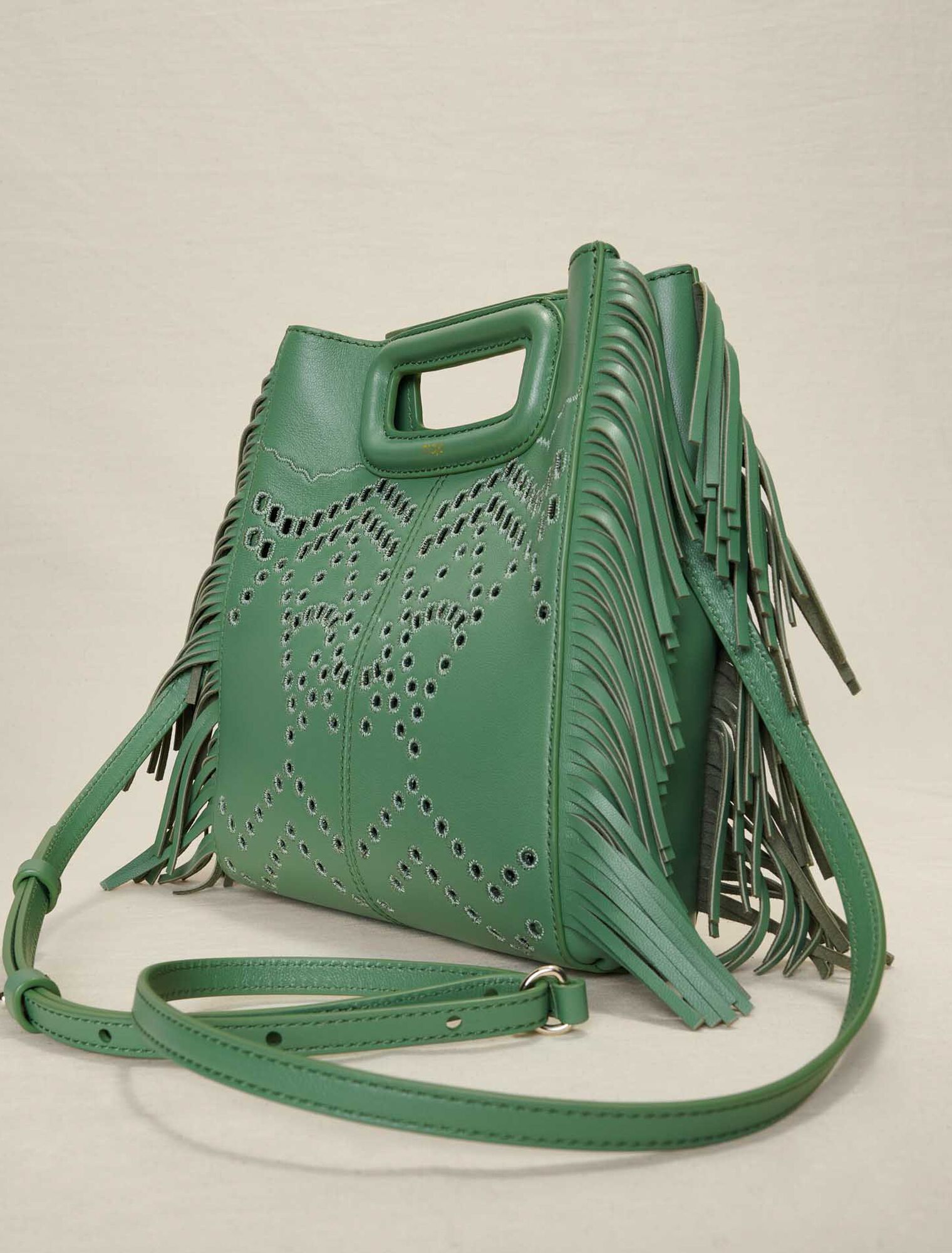 Sac M à franges en cuir perforé
