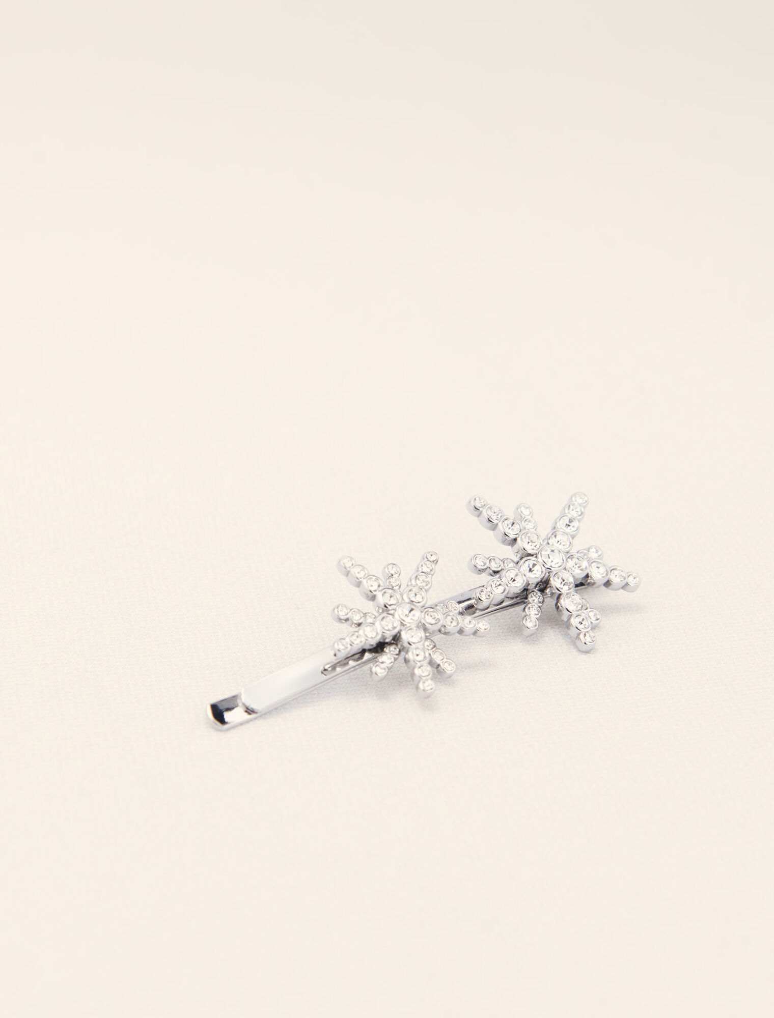 Star rhinestone barrette